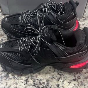 Balenciaga Women's Black and Pink Sneakers